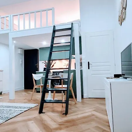 Elegant 4 Couchages Front De Clim Parking Privatif Wifi Nizza